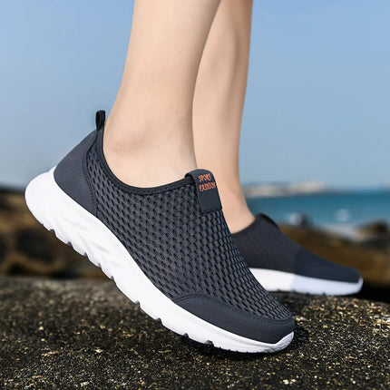 Men Running Shoes Sneakers Women Breathable Athletic Sports Trainers Air Cushion Lightweight Comfortable Footwear New
