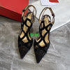 Top Quality Womens High Heels Luxury Fashion Ladies Crystal Glisten Red Sole Shoes Classic Retro Designer 0-12cm High heel
